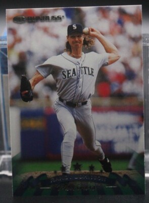 Randy Johnson (Mariners/HOF) - 1998 Donruss #4