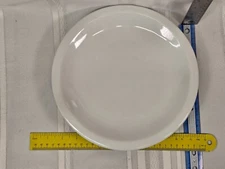 Pottery Barn Heavy Restaurant Ware Du Jour White Dinner Plate