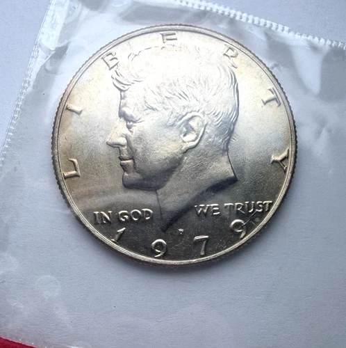 1979-D JFK GEM BU Half Dollar ~ In Sealed Mint Cello ~ Beautiful! ~ D94