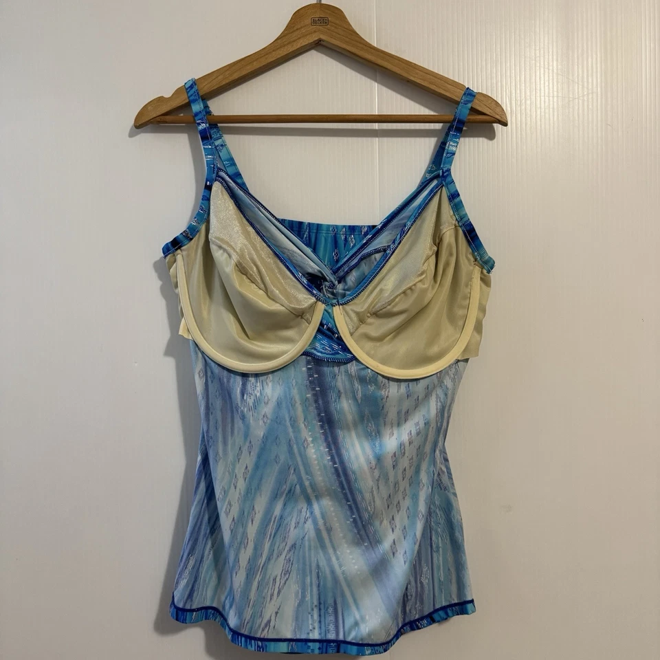 Camiseta Tankini MIRACLESUIT Love Knot Atlantis Talla 14DD Azul Para Mujer con Aros Foto 4 de 4