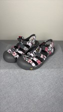 Keen Newport H2 Youth Size 5 Sandals Gray Pink Swirl Water Hiking