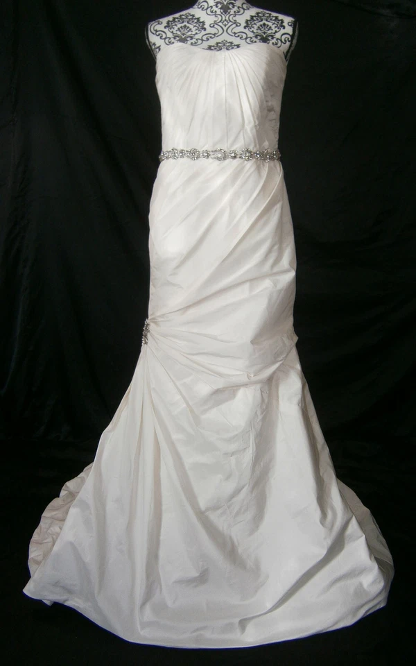 Inés Di Santo Vestido de Novia Vestido de Novia Seda 14 Marfil Cristal Sirena Canadá 165 Foto 2 de 4