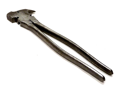 Ancienne pince a avoyer les lames de scie. Outils de meunusier. - Label Emmaüs