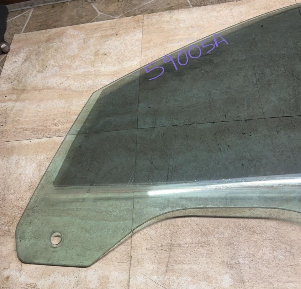 02-05 BMW 745I 06-08 BMW 750I 03-08 BMW 760I Conductor Puerta Delantera Izquierda Ventana Cristal Foto 2 de 4