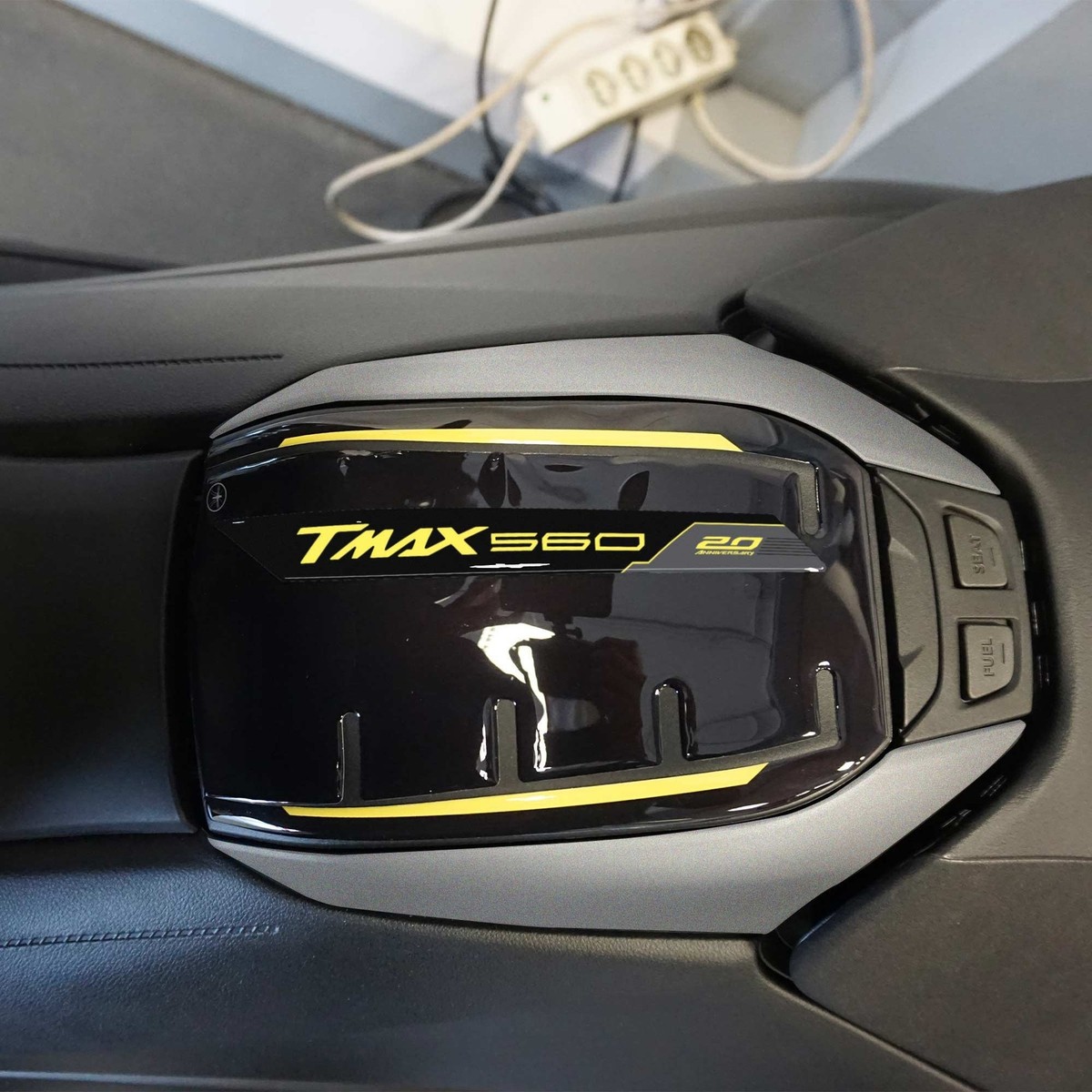 Sticker 3D Door Tank Compatible With Yamaha Tmax 560 20Th Anniversary