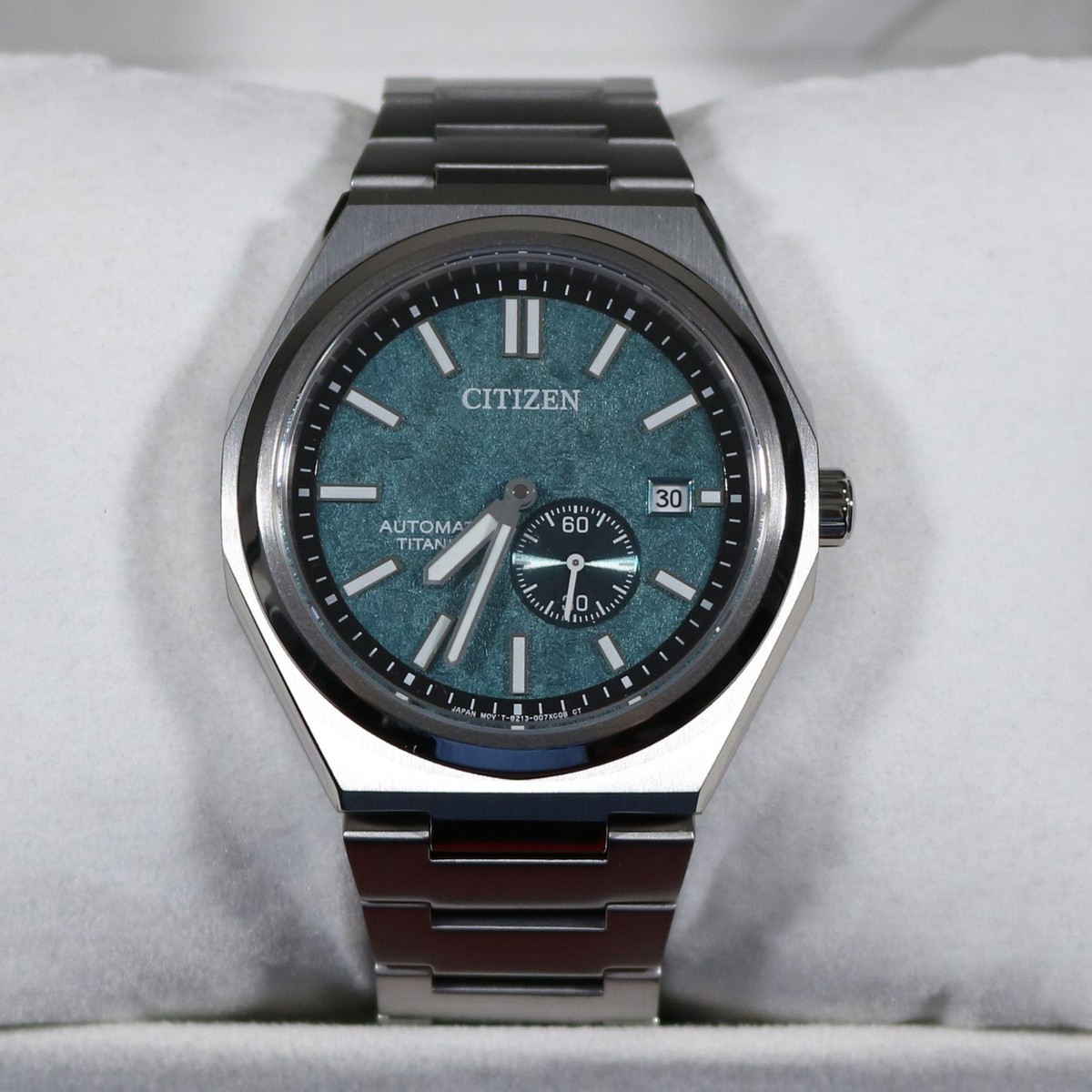 Citizen Super Titanium green Dial Men's Automatic Watch NJ0180-80X