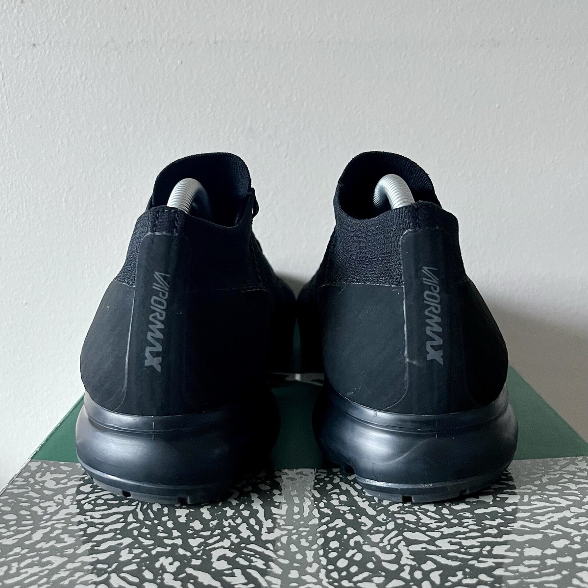 VNDS 2017 NIKE AIR VAPORMAX FLYKNIT TRIPLE BLACK 2.0 OFF