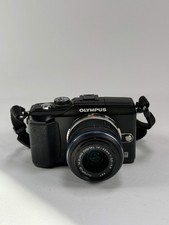 OLYMPUS PEN E-PL2 12.3 MP Mirrorless DSLR Camera kit w/ 14-42mm lens