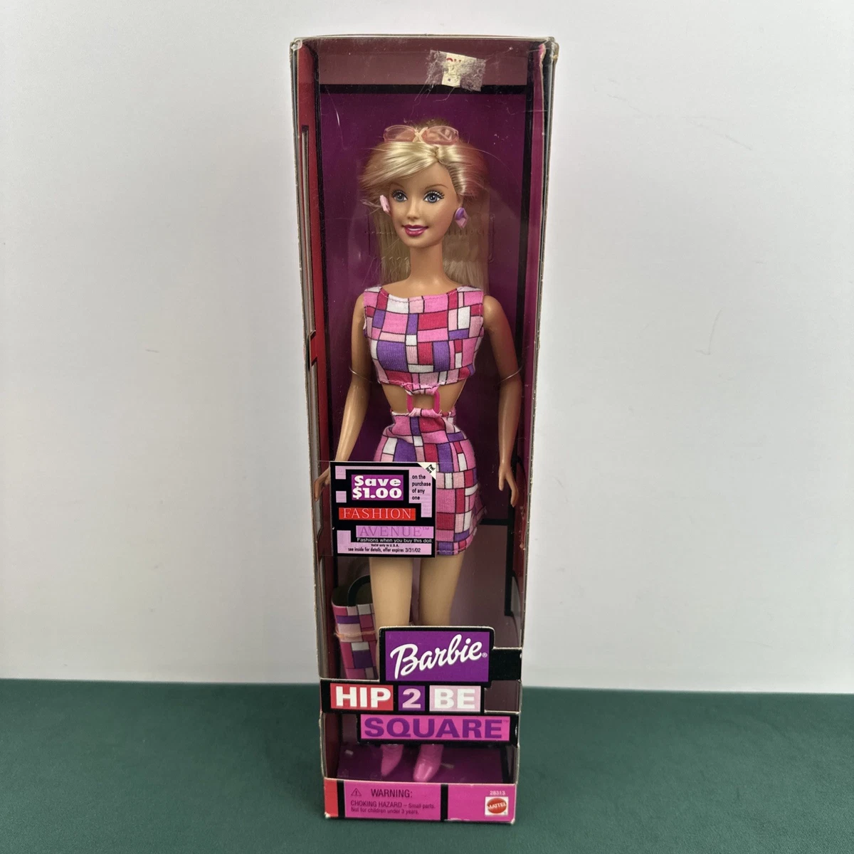 Mattel Barbie Dolls & Doll Playsets 2000 Year Manufactured Pink