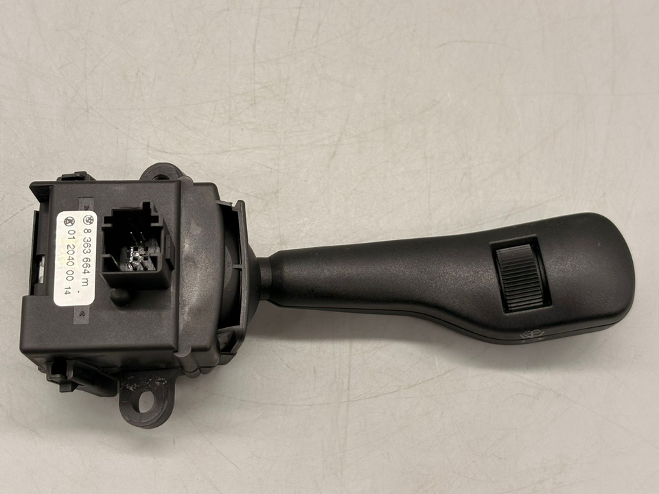 BMW 5 SERIES 2002 E39 - Windscreen Wiper Washer Control Stalk Arm 8363664M