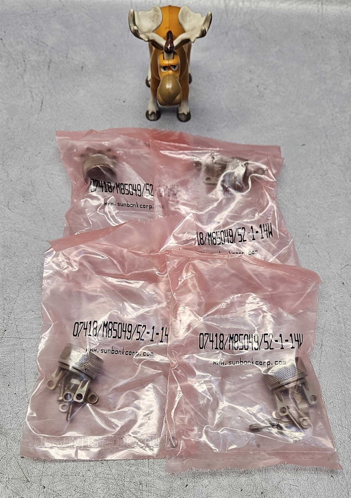 M85049/52-1-14W Circular MIL Spec Strain Reliefs & Adapters Backshell Lot of 4