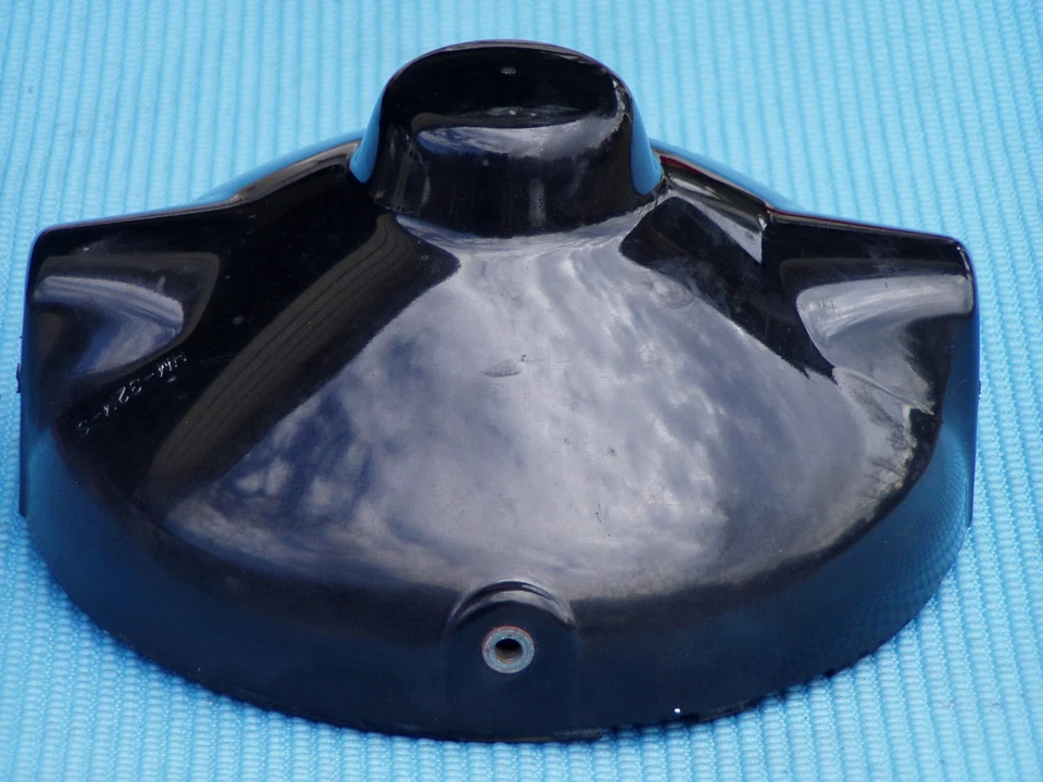 Honda CB550 CB750 CB500 CB450 CBX GL1000 headlight case headlight bucket - Image 3 of 4