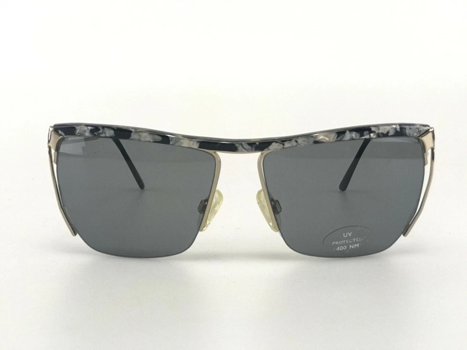 Gafas de sol Gucci vintage mod. GG 2325/s 55n Plata Negro Tapa Plana Cuadrada Nuevo de Lote Antiguo  Foto 2 de 4