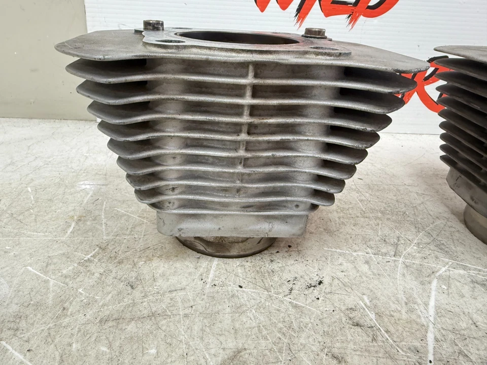 2005 HARLEY SPORTSTER 883 Engine Motor Cylinders Jugs Cylinder - Image 4 of 4