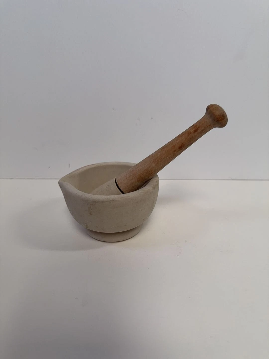 Vintage Acid Proof Porcelain Mortar and Pestle Made in England