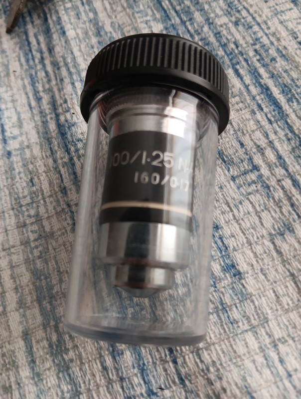 Parco microscope oil objective lens 100/1.25, 160/0.17. 