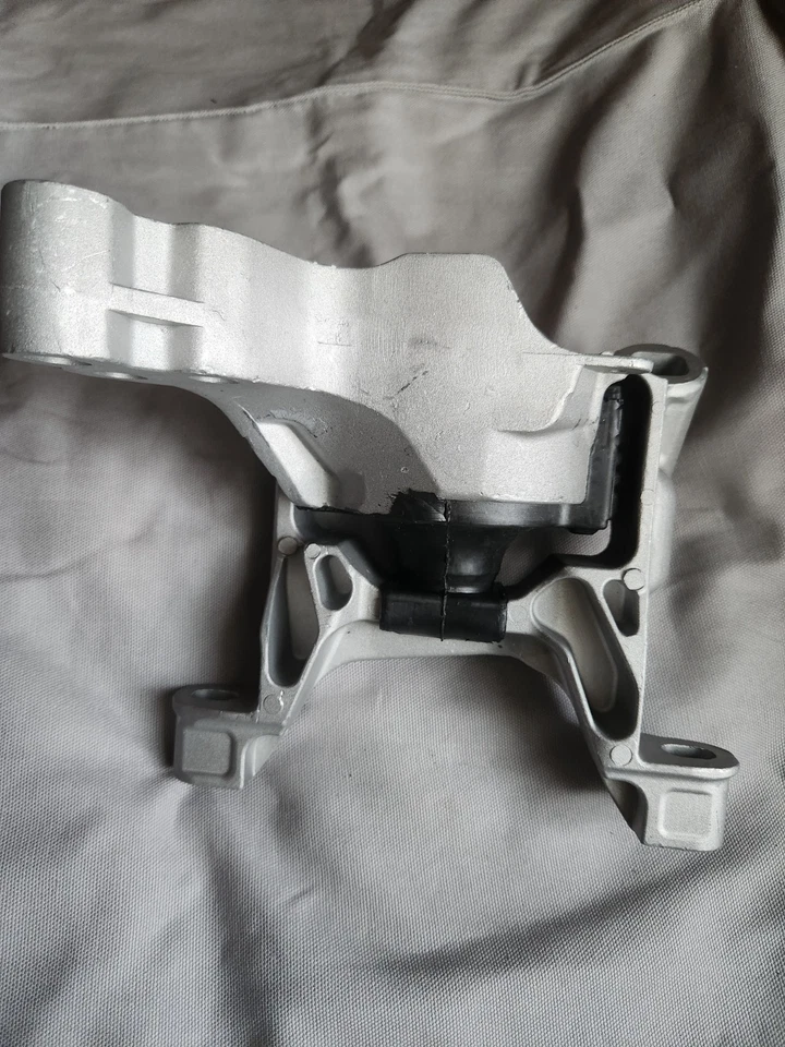 Engine & Trans Mount For 2014-2017 2018 Mazda 3 Sport 2.0L FWD for Auto Trans - Image 4 of 4