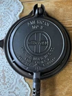 New ListingGRISWOLD AMERICAN #8 LOW BASE CAST IRON  WAFFLE IRON *FULLY RESTORED* *PRISTINE*