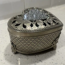 Things Remembered Swarovski Crystals Heart Shaped Metal Trinket/Jewelry Box