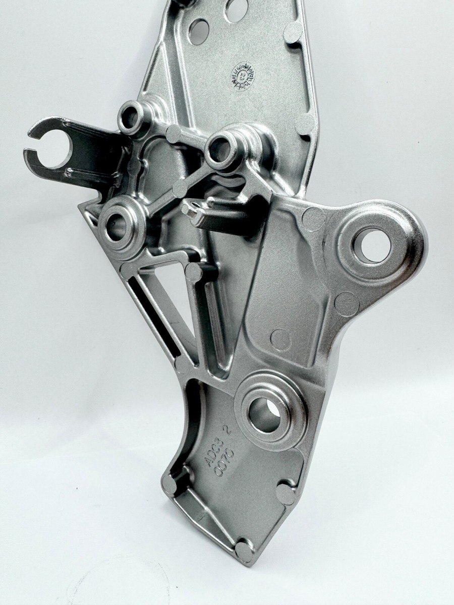 Kawasaki 2005-2006 Z750s Stay Step Holder RH 35063-0314 OEM