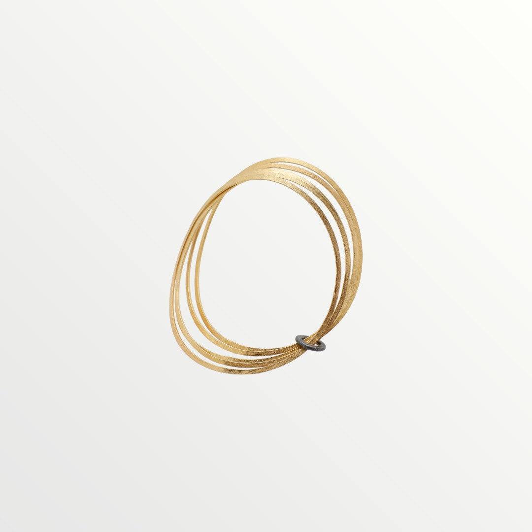 Elegant Silver Bracelet Featuring Gold Plated Finish-image