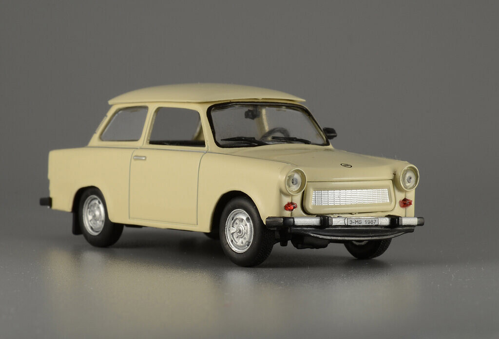 Trabant 601 Beige East Germany Small Car USSR 1964 Year 1/43