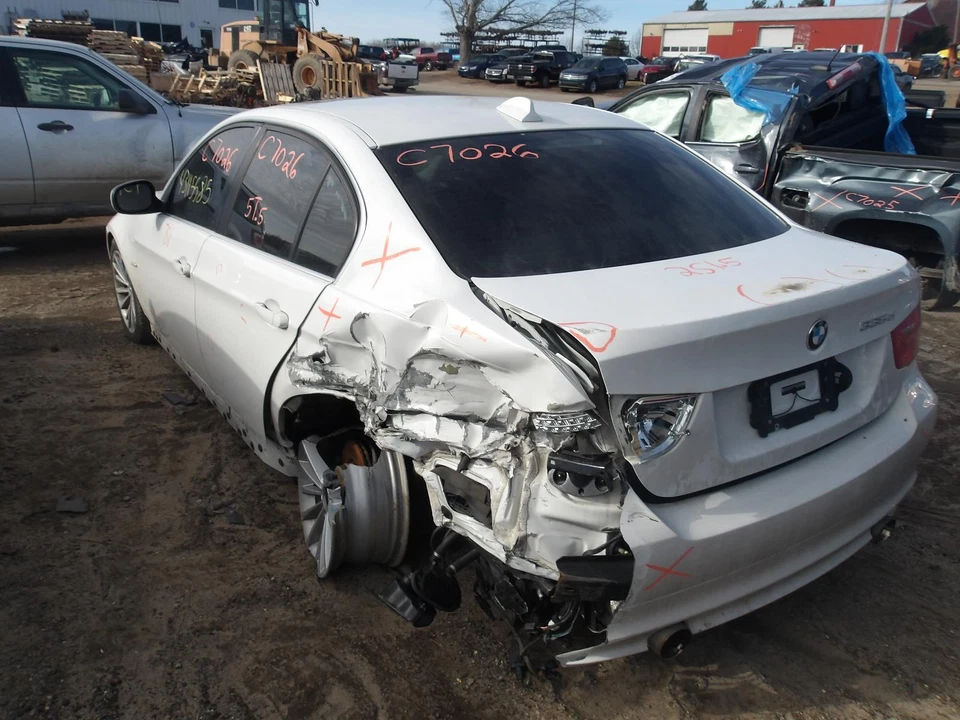 Used Front Left Fender fits: 2011 Bmw 335I SW Front Left Grade A - Imagem 3 de 4