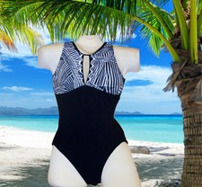 New GOTTEX 1 pc HIGH NECK Athletic Fit B W STRIPPED BATHINGSUIT SWIMSUIT Sz- 6