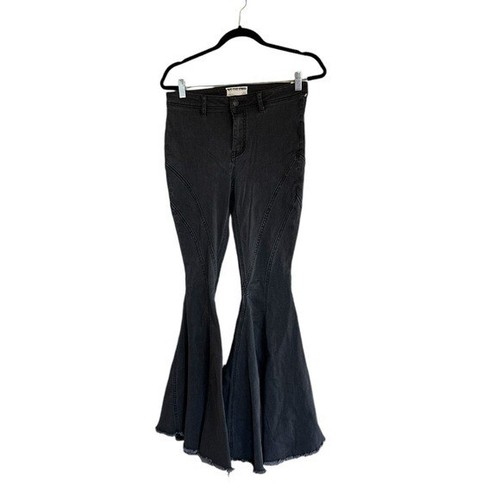 Neu mit Etikett Free People We The Free Twirl On Mid-Rise Crop Flare Jeans gewaschen schwarz Gr. 26 - Bild 7 von 8