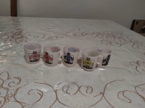 Vintage 90’s Toys Mighty Morphin Power Rangers 5 Mini Plastic Cup