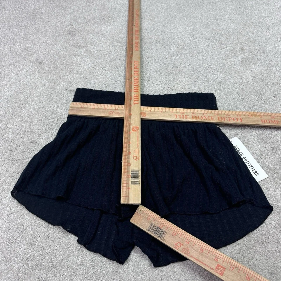 Shorts Out From Under Urban Outfitters malha preta feminino tamanho médio novo com etiquetas - Imagem 2 de 4