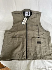 Adidas BLKOUT VEST GD9274 Size Medium Color Clay. BNWT