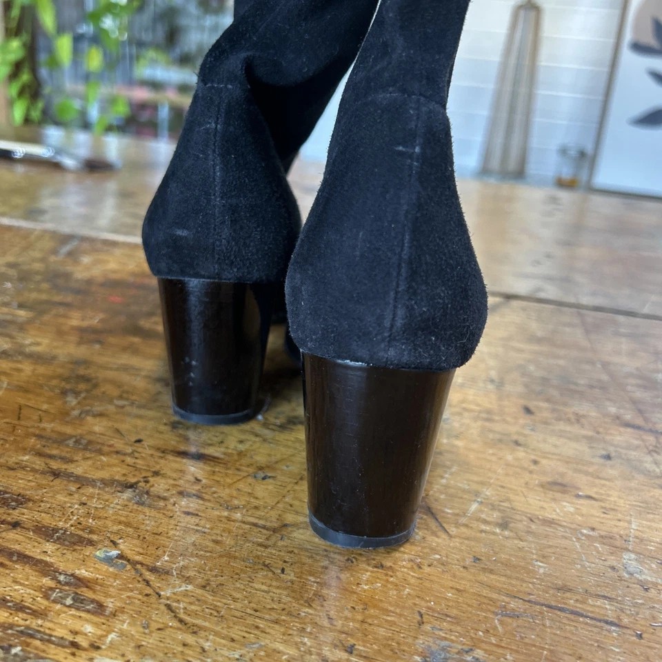 Robert Clergerie Women's Suede High  Boot Sz 8 - Image 3 of 4