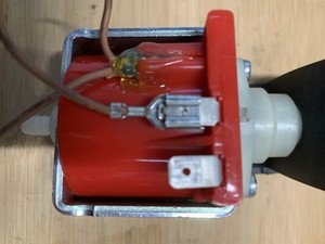 DeLonghi Caffe Corso Pumpe KaffeeVollautomat Typ: ESAM2803.SB