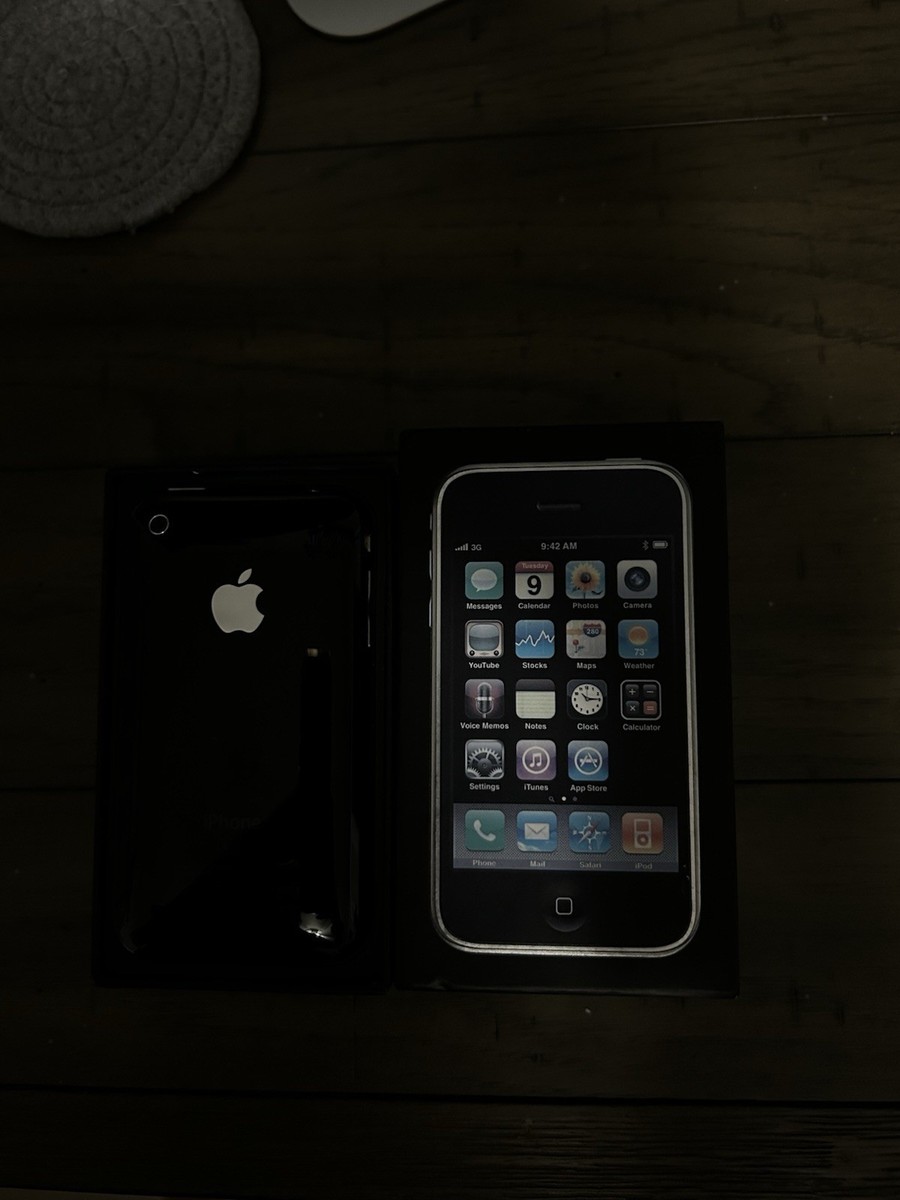 Apple iPhone 3G Black Touchscreen 2.0MP 3G Smartphone with