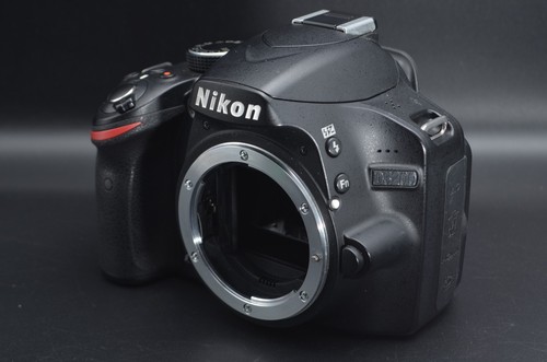 Nikon D3200 Digital SLR Camera Black Body 1,023 Count! Free Shipping #B39 - Picture 4 of 11