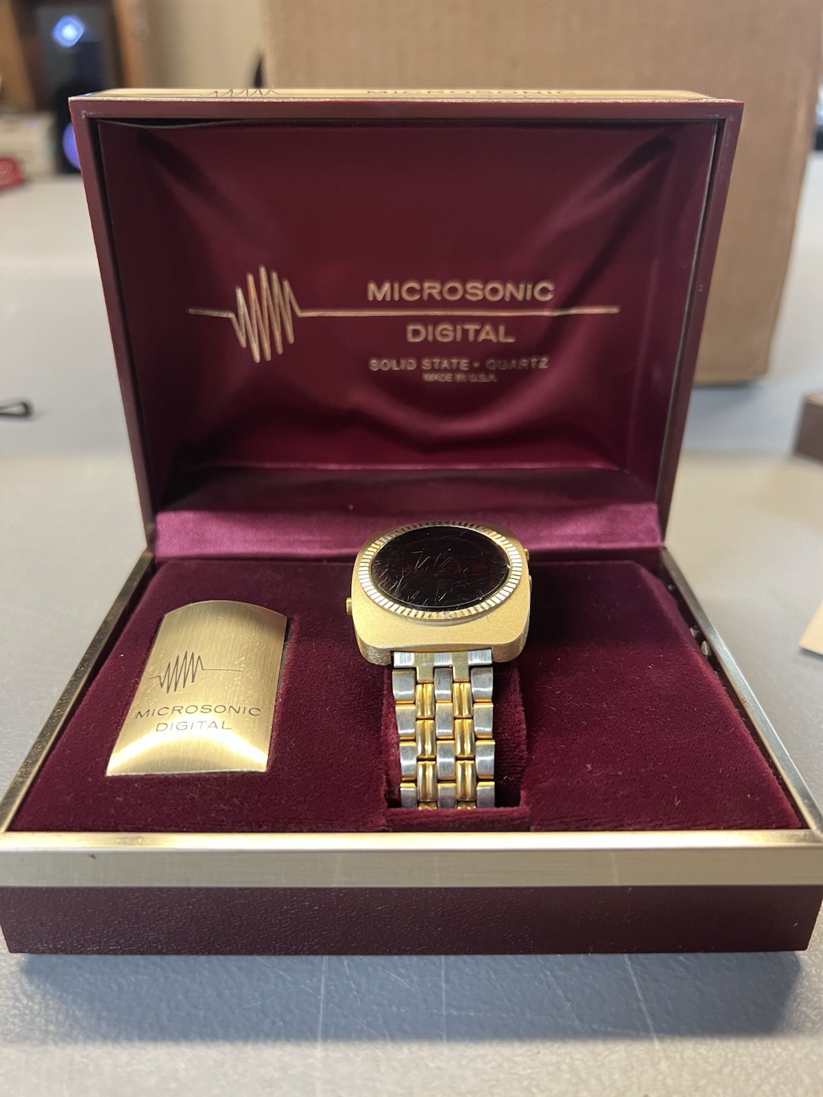 Vintage Microsonic Digital Solid State Red LED Wr… - image 2