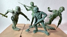 Lot of 4 Vintage 6 Inch GREEN ARMY MEN - Marx and TIM MEE TOYS