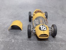 Exoto 1/18 Ferrari 500 F2 Exoto Ferrari F2 1953 Berlin GP 18 (Yellow) Removable