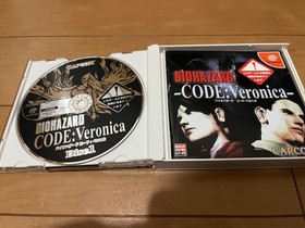 SEGA DreamCast Console (HKT-3000) & Controller with 3 Game Japanese 1228