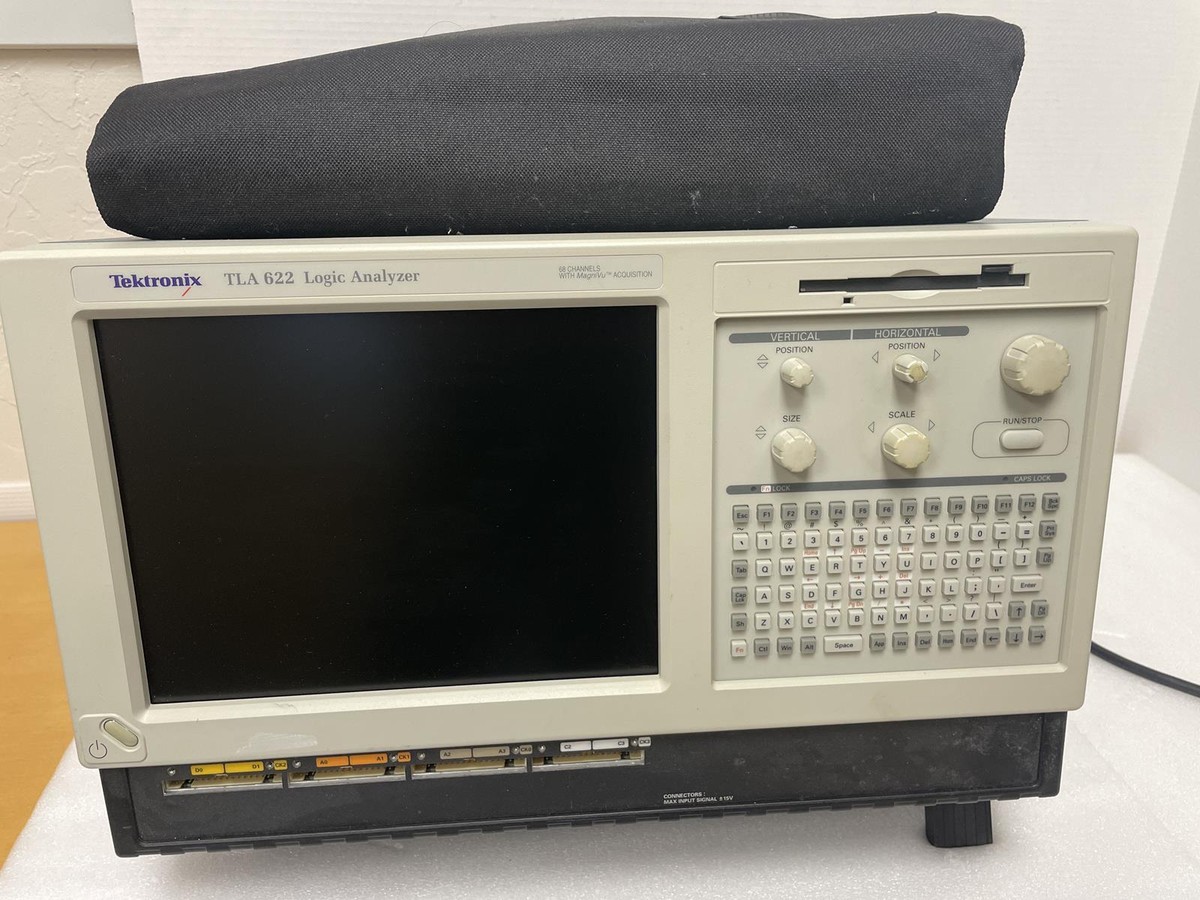 TEKTRONIX TLA 622 TLA622 LOGIC ANALYZER 68 CHANNELS W/ MAGNIVU