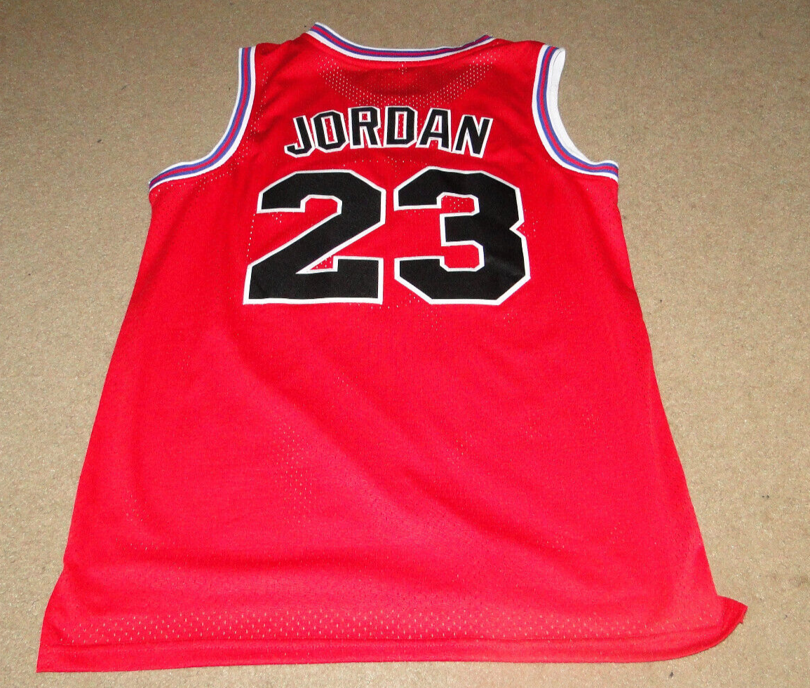 Vintage Tune Squad Jersey Michael Jordan #23 Adult Size Medium RED Stitched