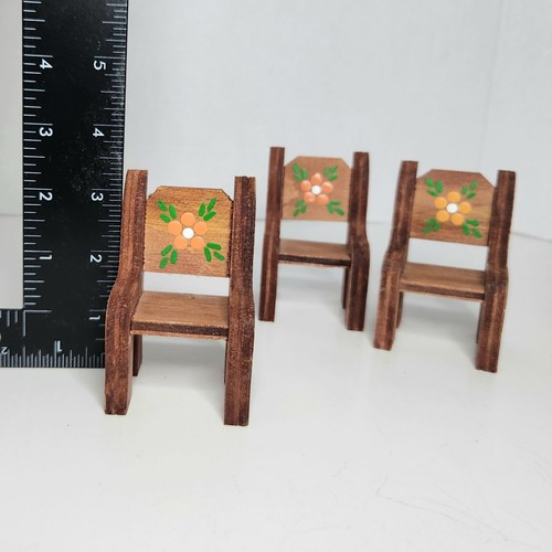 Lot de 3 chaises maison de poupée mobilier miniature style chalet de campagne bois 3 1/4" - Photo 5/12