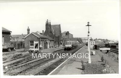 B20 British Railway Photograph GWR Station View Bramley