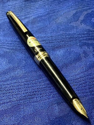 PILOT ELITE Vintage 14K 585 F Fountain Pen Retro Excellent F/S