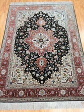 5'1" x 6'9" Turkish Oriental Rug - 60 Raj - 100% Wool - Hand Made