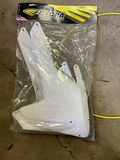 Cycra Powerflow Radiator Shrouds White #1CYC-1903-42 Husqvarna FC 250 450 16 17