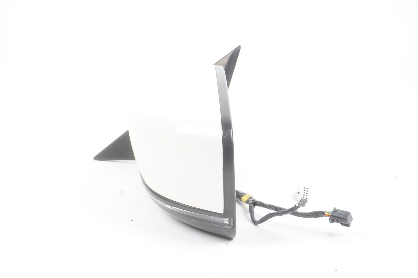 2014 - 2017 Maserati Ghibli Left Driver Side View Mirror OEM