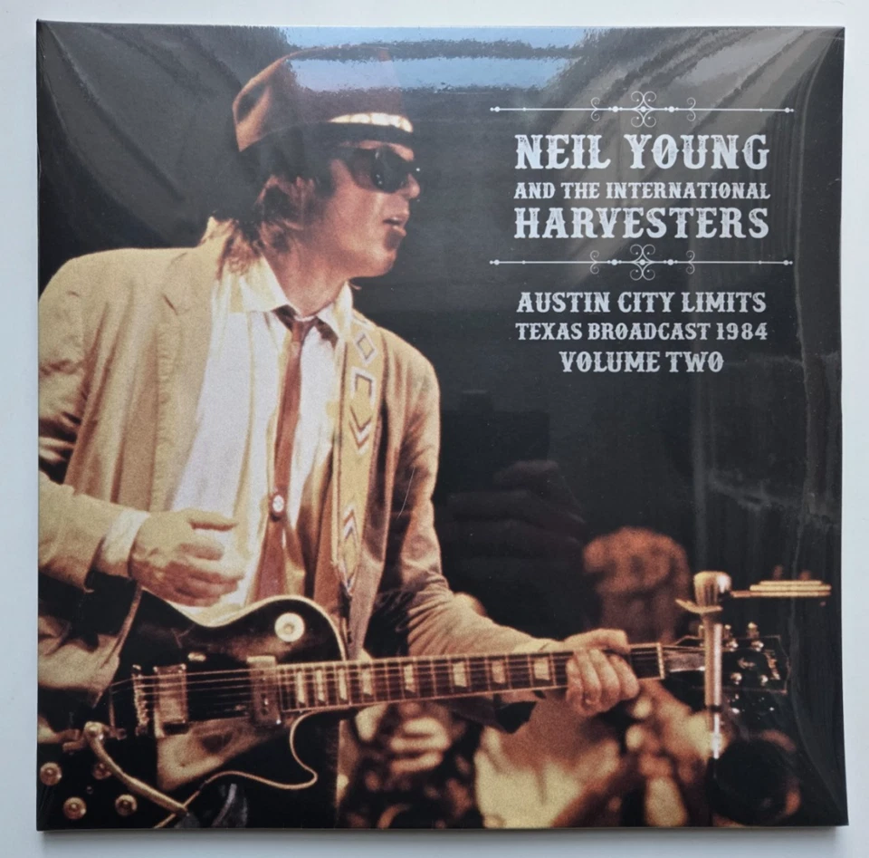 Neil Young - Austin City Limits 1984 Vol 1 & 2 - 2 x Double Vinyl 4 x LP Set NEW - Image 4 of 4