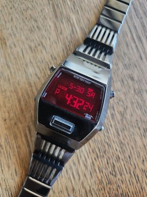 SEIKO ALBA INGOT DARTH VADER DIGITAL VINTAGE WATCH BLACK VERY GOOD TESTED WORKS